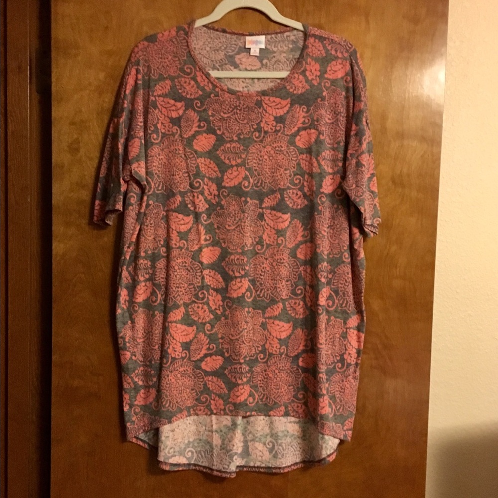 🎈NWOT LuLaroe Irma